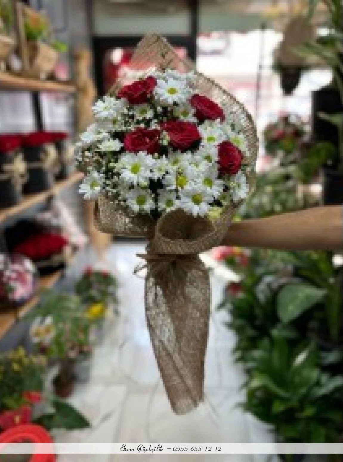 Hasır Süslemeli Gül Papatya