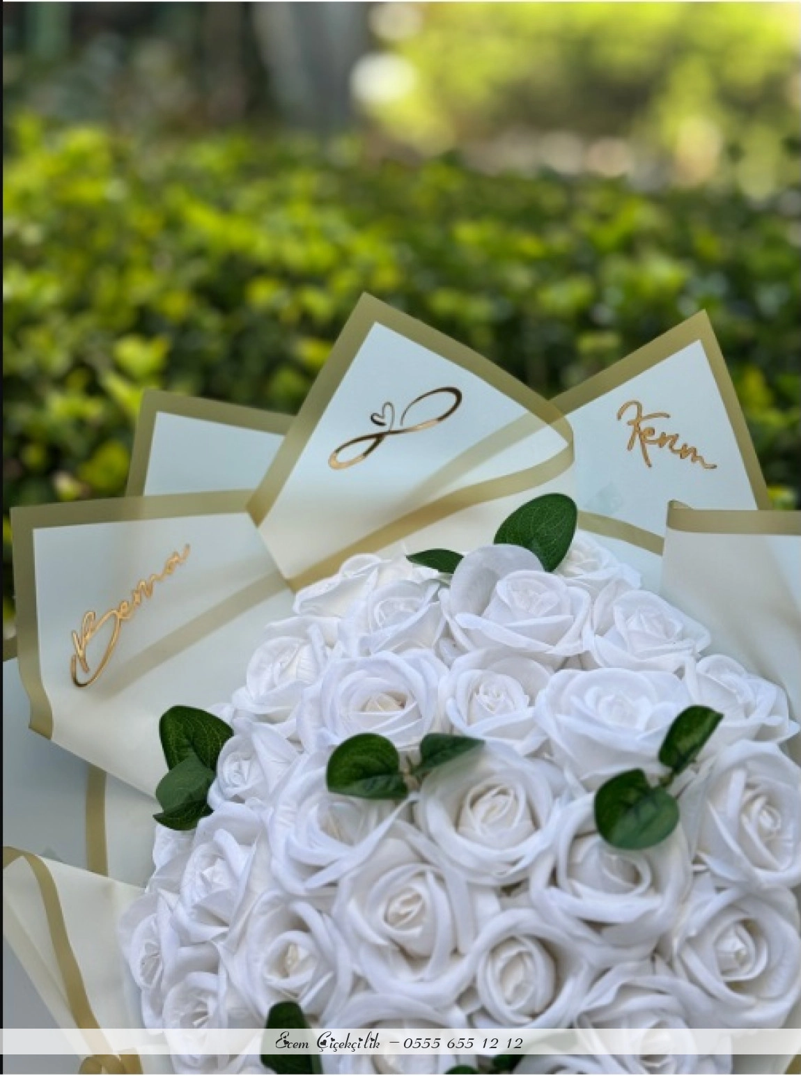Beyaz Gül İsteme Çiçeği Kişiye Özel 100 Adet Isimli Söz Nişan Kız Isteme Çikolata Anne Gülü Hedi̇ye