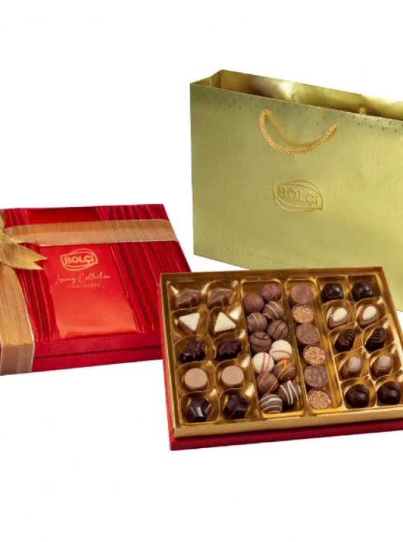 Saten Kırmızı Hediye Çikolata Kutu 500G